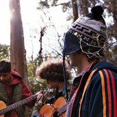 http://doblegota.bandcamp.com/