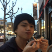 itsdananino 的头像