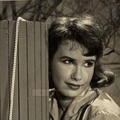Nelly Martins, 1958