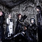 79644-kimino-virus-group-photo.jpg