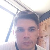 AJuninho 的头像