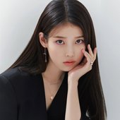 IU