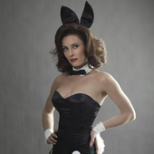 Laura Benanti PNG