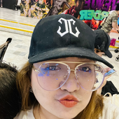 iamholliecha 的头像