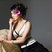 Annie Yi