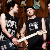 sum41_2011.png