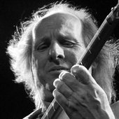 Adrian Belew