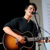 Pietro-Brunello__italian-song-writer_live_pix.jpg