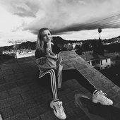 bf23d34003a098e5ad5e5f98559582e4.jpg