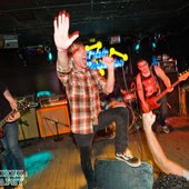 Live @ Chain Reaction