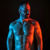 thomas-1.jpg