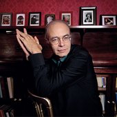 Peter Singer