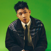 'WOOOF!' concept picture