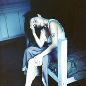 bjork-1993-ellen-von-unwerth-10.jpg