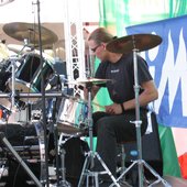 Jari Kellareista Manskille 2004