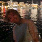 bvnj_ 的头像