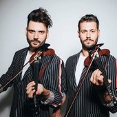 DuoViolins
