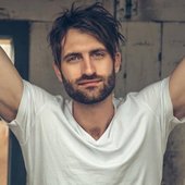 Ryan-Hurd-cal.jpg