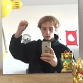 CEWCzq_4tQ4.jpg