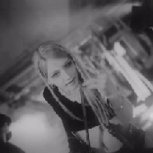 Ilovekamijo 的头像