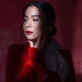 Mitski In Red