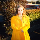 Maisy Stella