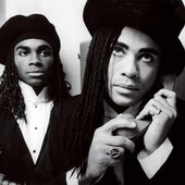 Milli-Vanilli-1-08870668a70c4fdf8a20a2bf5cff45ae.jpg