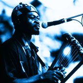 Ayub-WOMAD-usa-98-786x1100.jpg