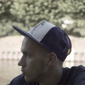 B. Bou