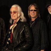 FOGHAT-BAND-e1700074085916.jpeg