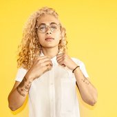 MADAMEGANDHI