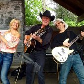 Wayne Richards Jamming with KJ and Brent