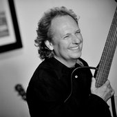 Lee Ritenour.jpg