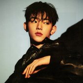 [SCAN] 1st Look Magazine