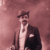 ReynaldoHahn-portrait copy.png