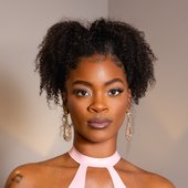 ari Lennox