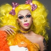 Aja / Drag Queen