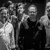 gin-blossoms_2019profile_2048x1638px.jpg