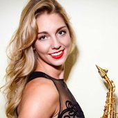 Hailey Niswanger.jpg
