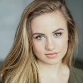 Abigail Duhon Headshot