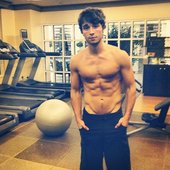d17f6631ff1c2f8523babd18d65705c0--wesley-stromberg-hot-men.jpg