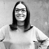 Nana Mouskouri 3.jpg