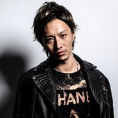 avatars-000173508696-vzkj5v-t500x500.jpg