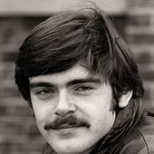 1975_kevinmcnally_700x875_lATMPS5vj5gA.jpg