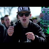 ak40devin2.jpg