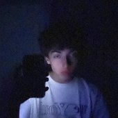 i look pretty in this