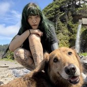 lein with dog <3