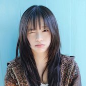 CHUU 3rd Mini Album [Only cry in the rain] 013