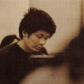 高橋悠治