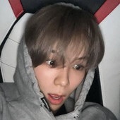 aprilflvr 的头像